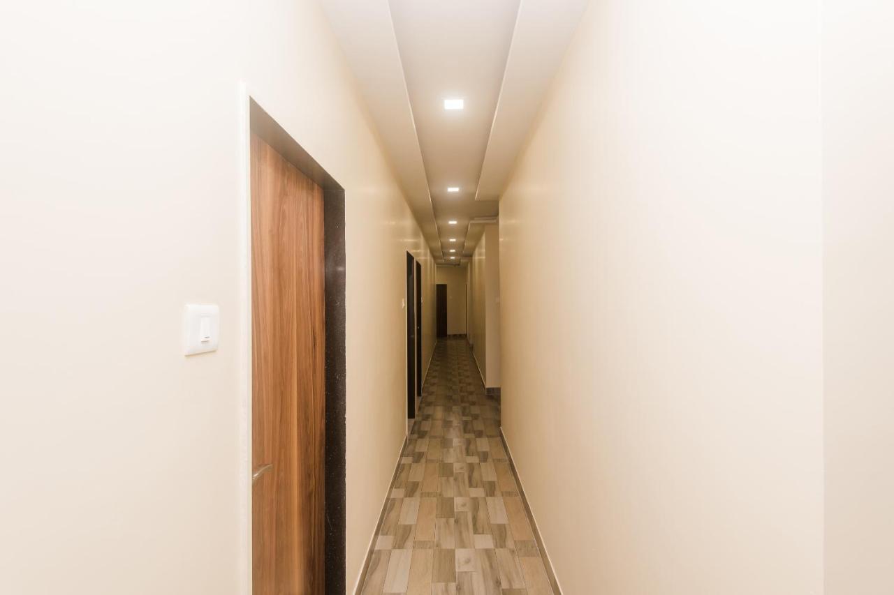 Hotel O Greenforest Near Airport Road Metro Station Mumbai Ngoại thất bức ảnh