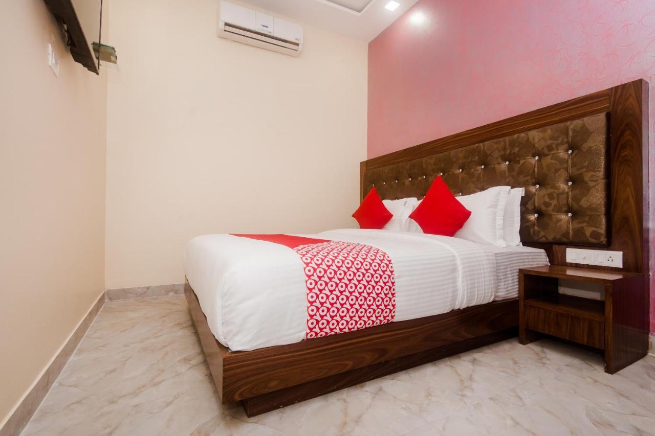 Hotel O Greenforest Near Airport Road Metro Station Mumbai Ngoại thất bức ảnh